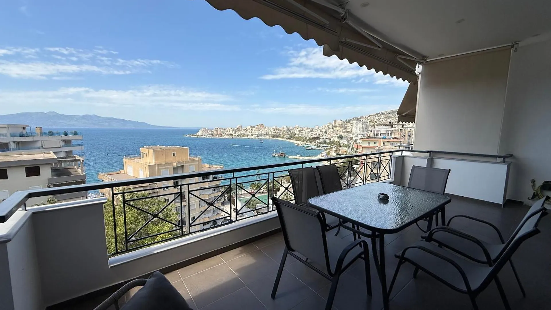 Apartamento Azure Serenity Suites 11 Sarandë