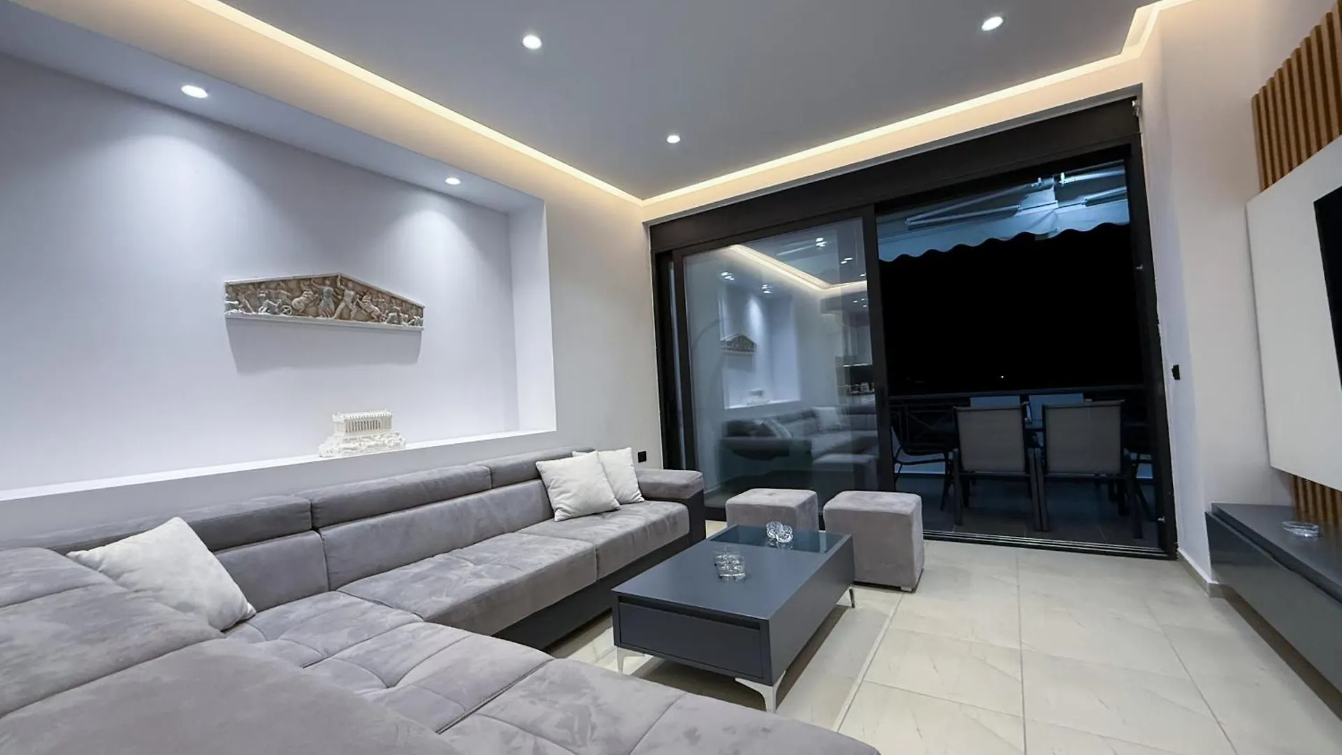 Apartamento Azure Serenity Suites 11 Sarandë